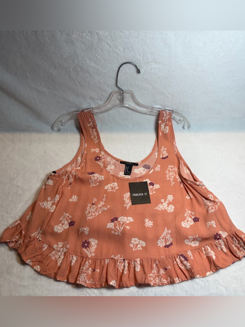 NWT Forever 21 Floral Crop Tank Top | Coral/Canyon Clay | Ruffle Hem Size Medium